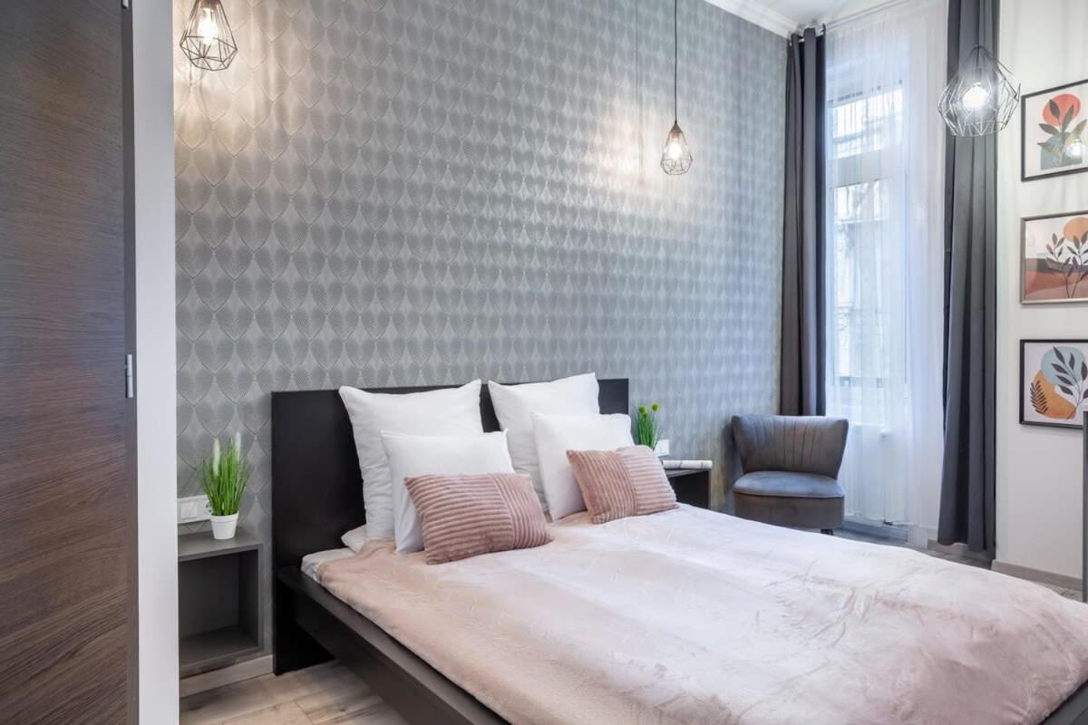 Extra Central And New Studio Budapeszt Zewnętrze zdjęcie